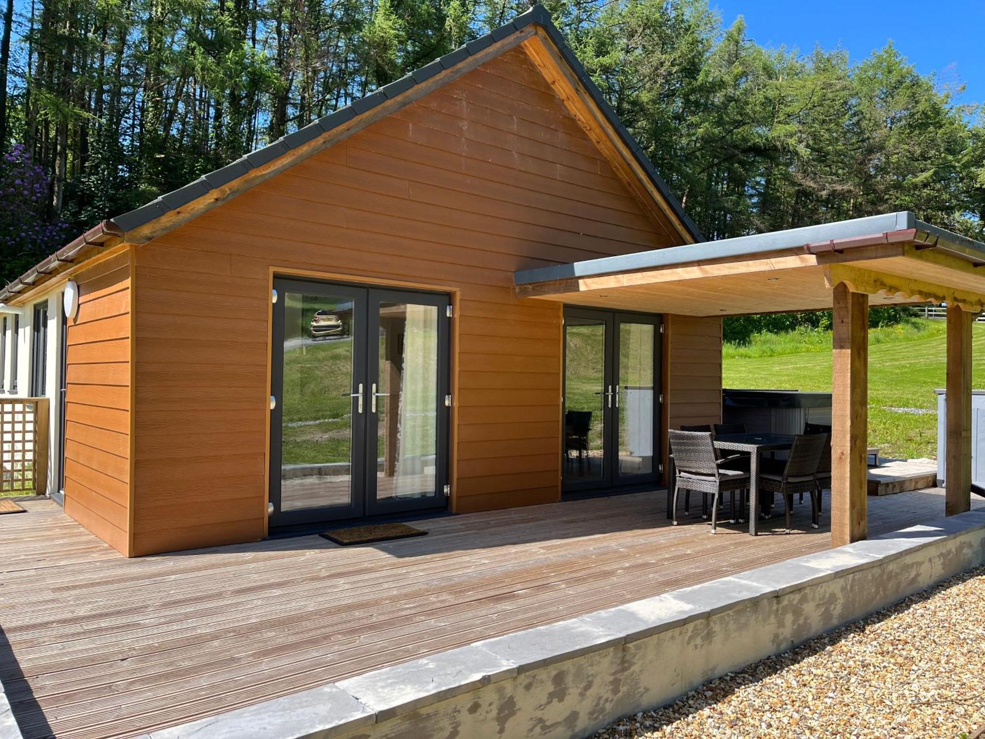 Pantglas Hall Holiday Lodges And Leisure Club Carmarthen Exterior photo